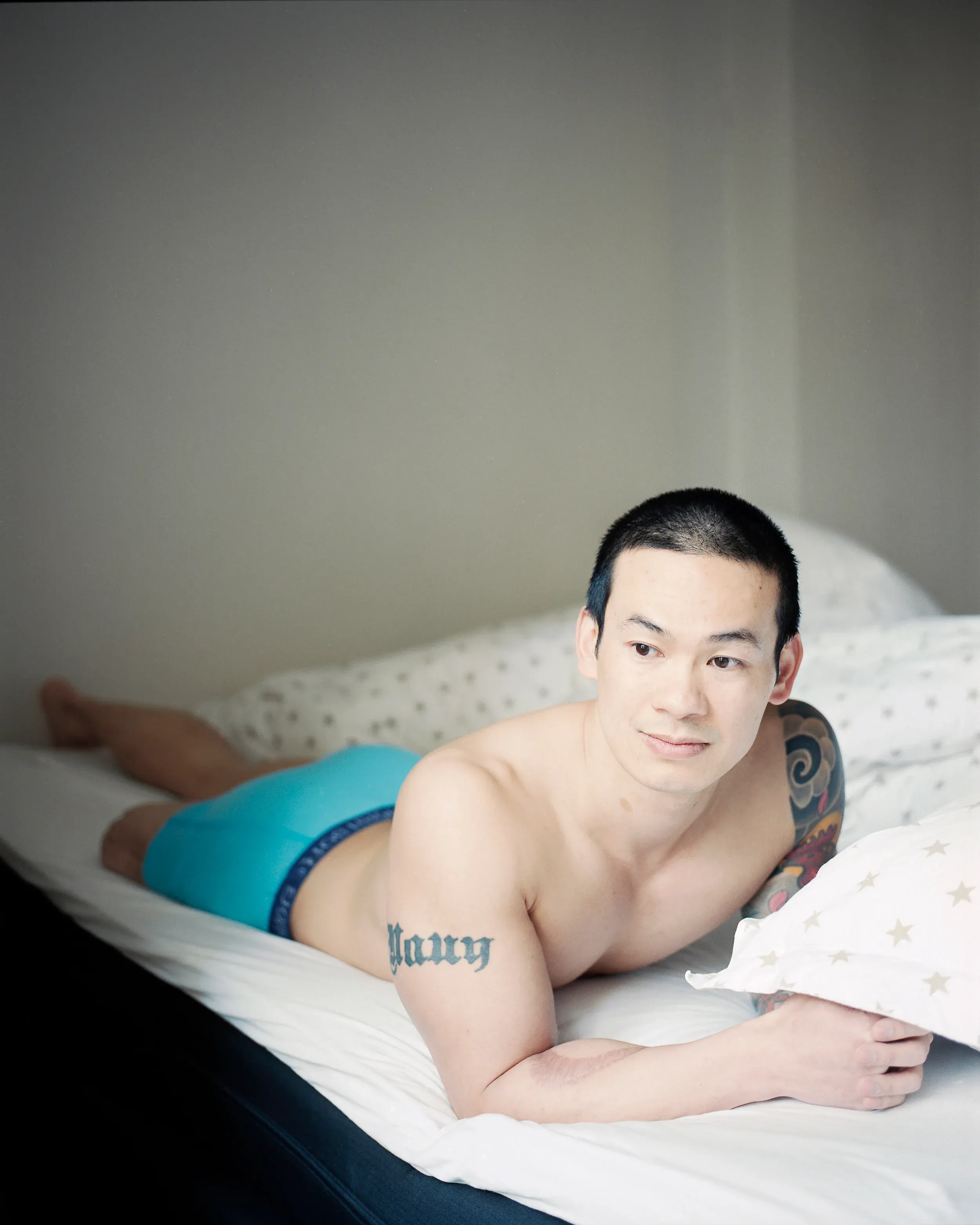 Brian Cliff Olguin — Jeg elsker 4